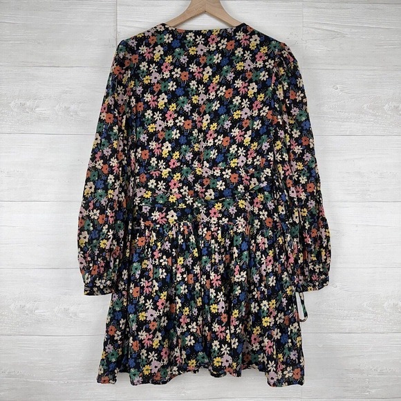 Asos‎ Long Sleeve Mini Wrap Dress Size 8 Black Ditsy Floral V Neck Puff Sleeves - Picture 6 of 13